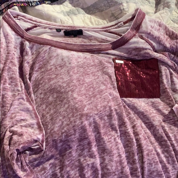 Guess Tops - Guess shirt